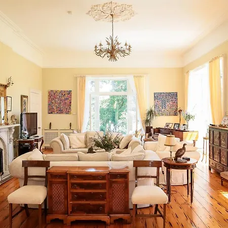 Annamult Estate Holiday home *